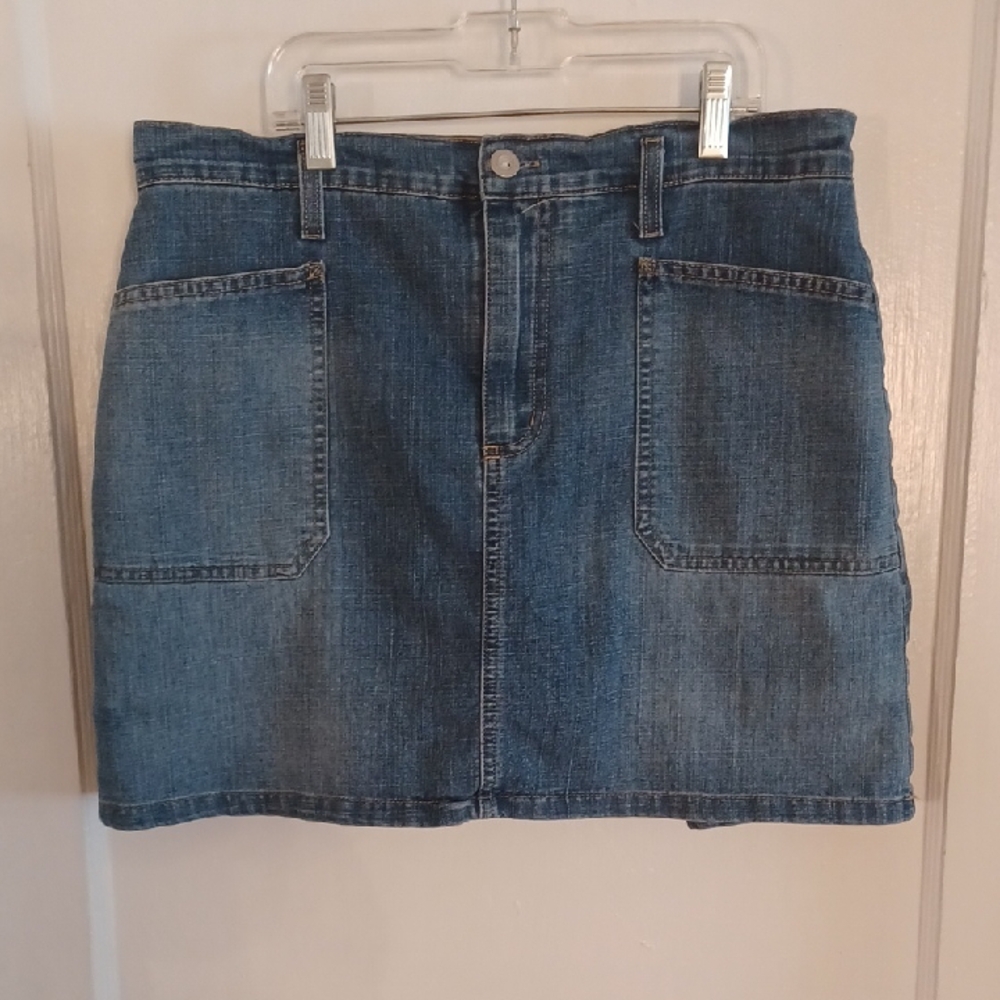 Gloria Vanderbilt Blue Jean Skort Casual Size 10